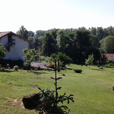 Ryokan Lankana Exideuil-sur-Vienne Eksteriør billede