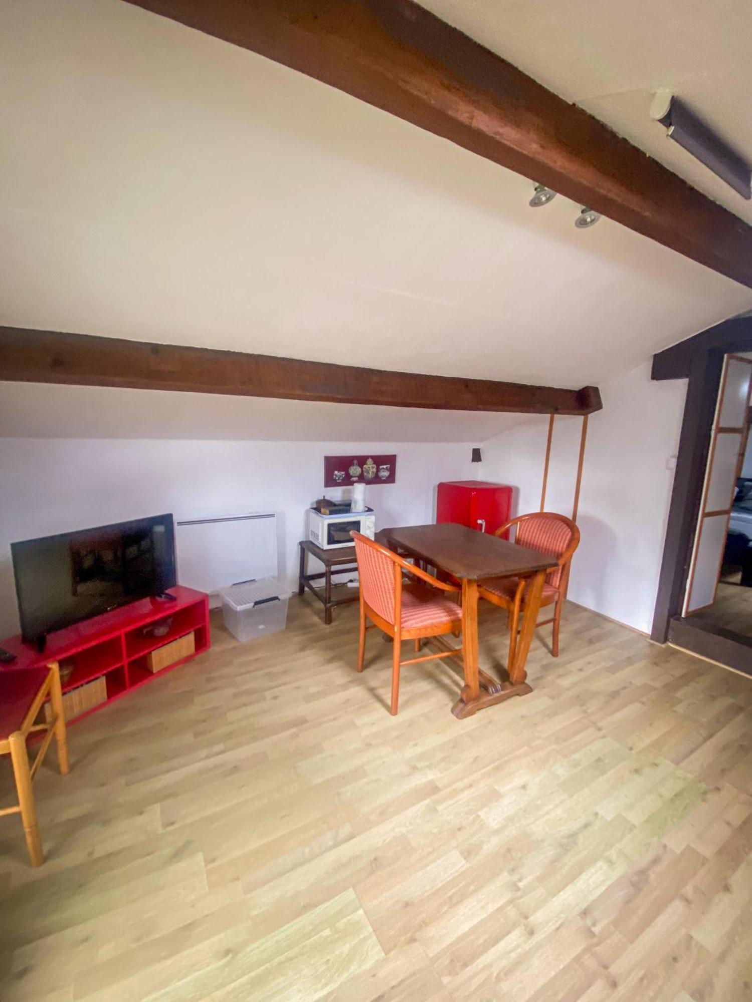 Ryokan Lankana Exideuil-sur-Vienne Eksteriør billede