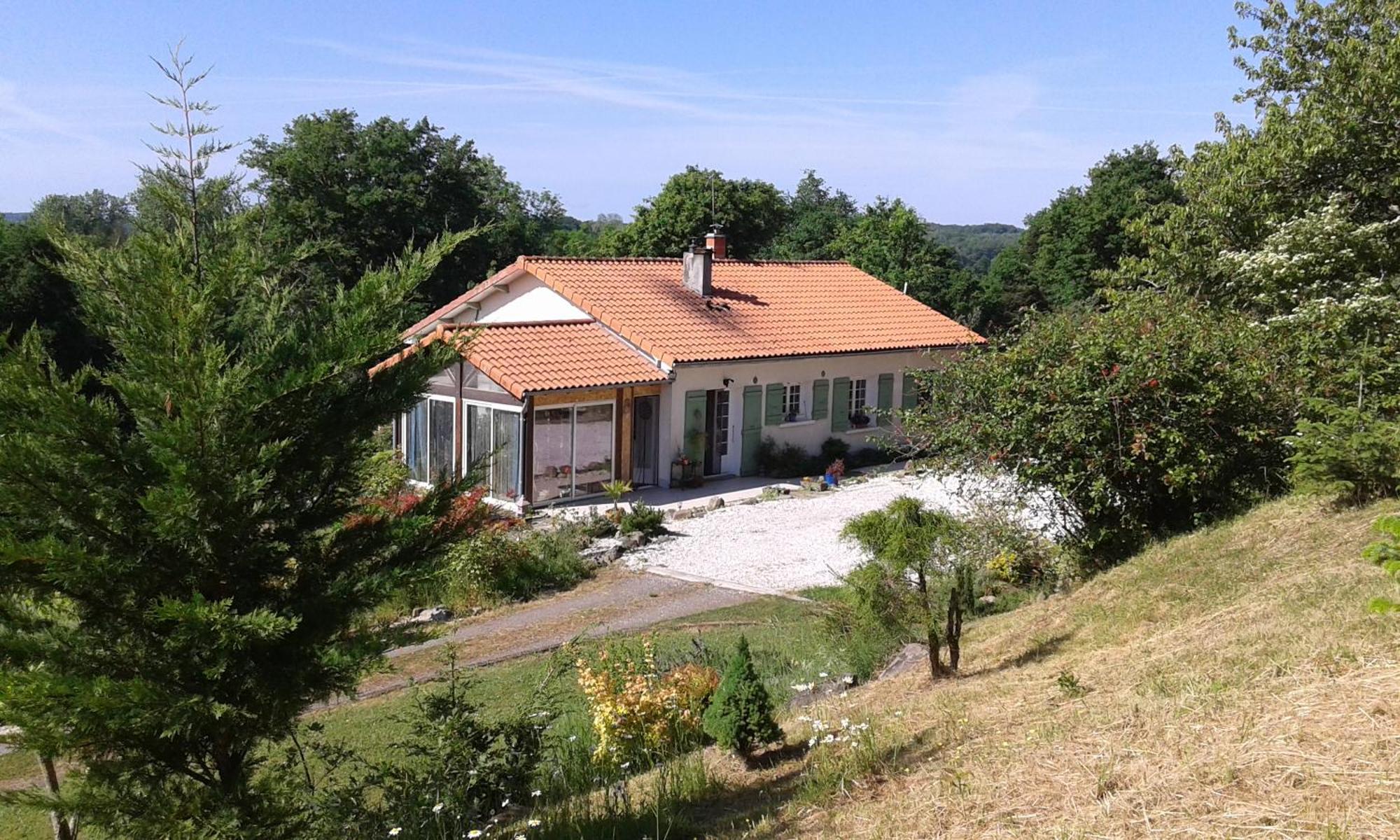 Ryokan Lankana Exideuil-sur-Vienne Eksteriør billede
